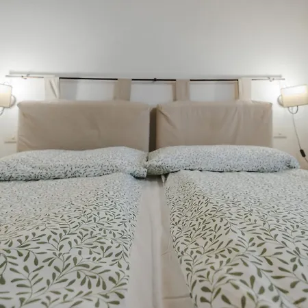 Dimora Storica Casa Vanni 4* Róma